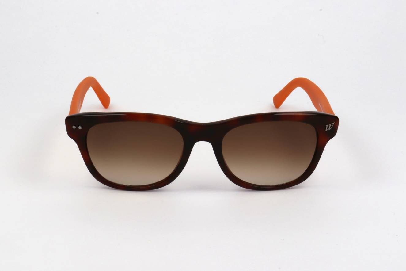 we0102 dark havana